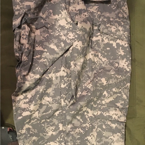 Real U.S. Army Fatigues - Picture 6 of 8